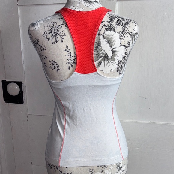 Nike White Tank Top with Red Accents - Picture 3 of 10